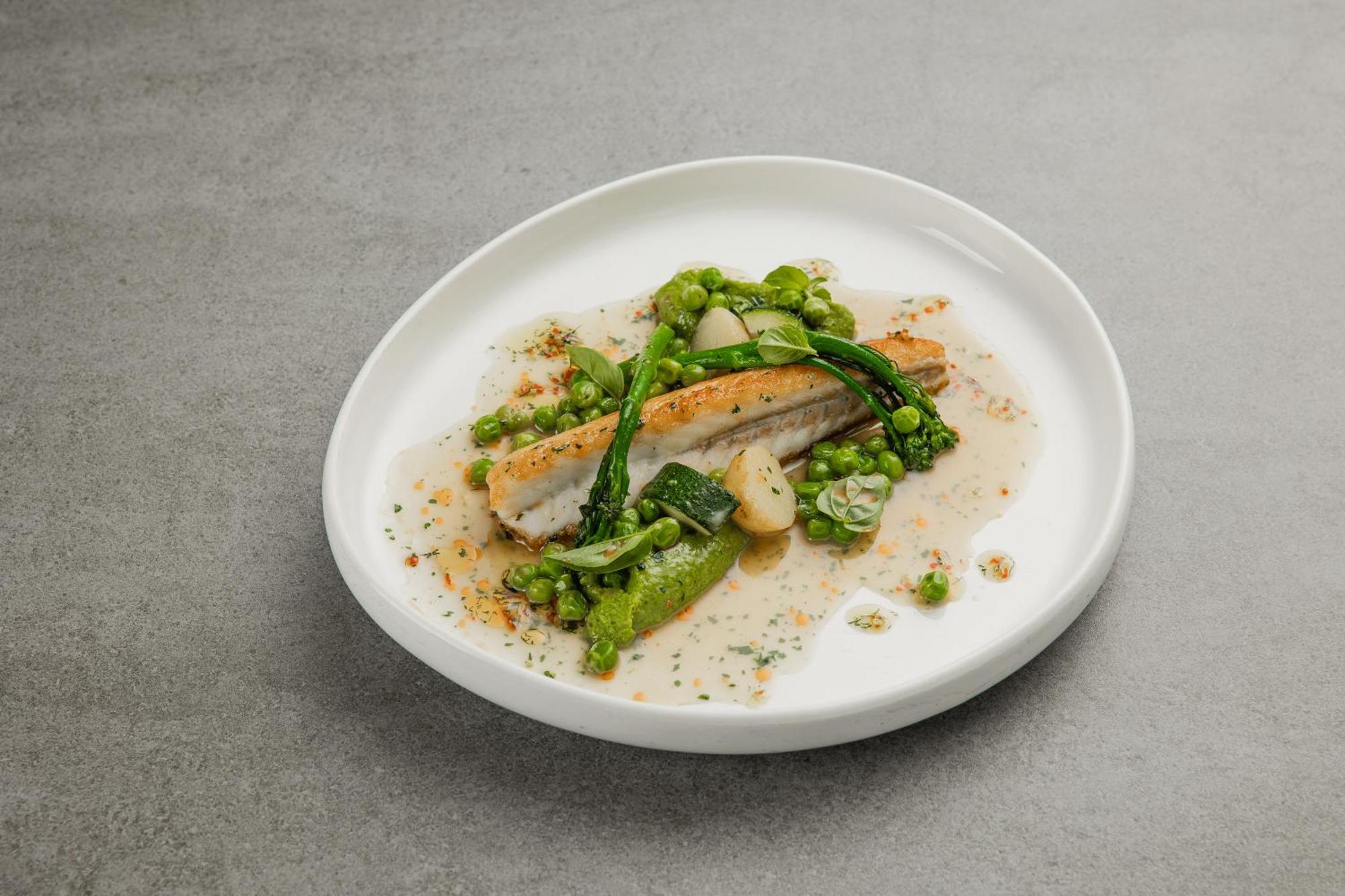 Grand Hotel Lviv Casino & Spa Ngoại thất bức ảnh A dish of turbot