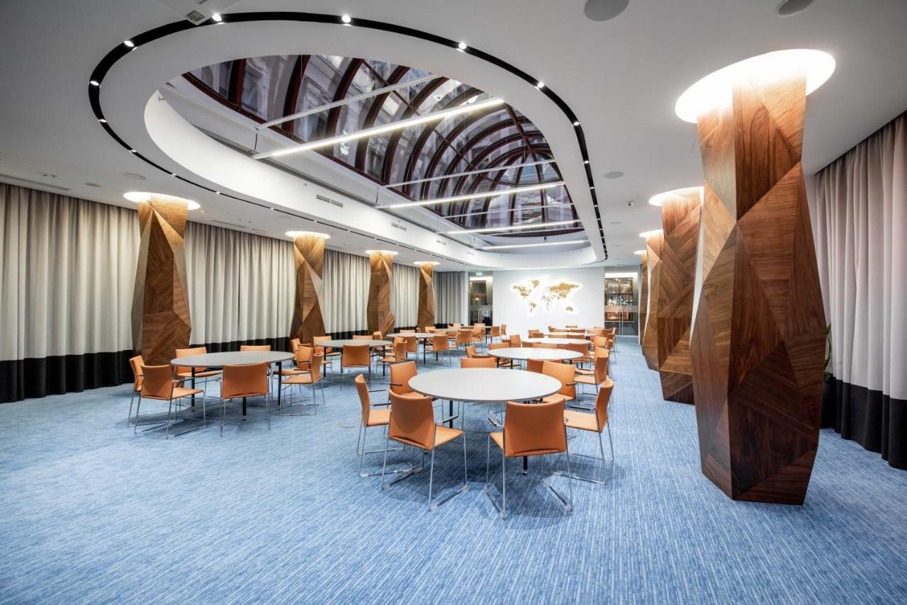 Grand Hotel Lviv Casino & Spa Ngoại thất bức ảnh The interior of the new building